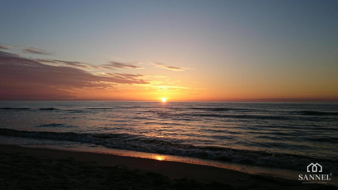 Apartament Golden Sand Z Dostepem Do Basenow,Jacuzzi,Strefy Saun- Pinea Apartments Pobierowo-Sannel Apartments For Rent 外观 照片